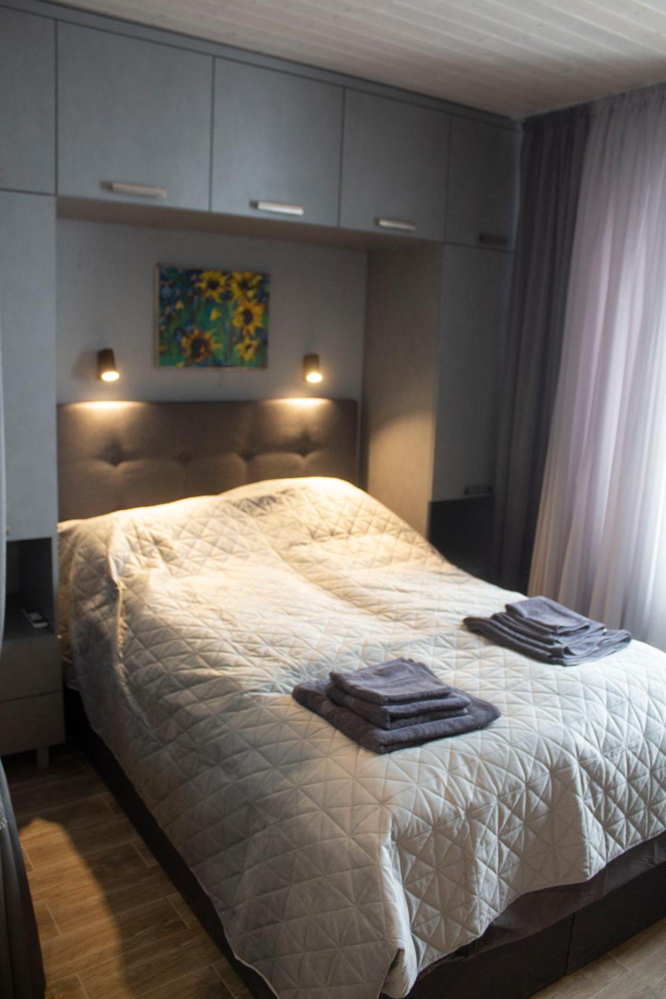 City Center Artmania Apartments تشيسيناو المظهر الخارجي الصورة